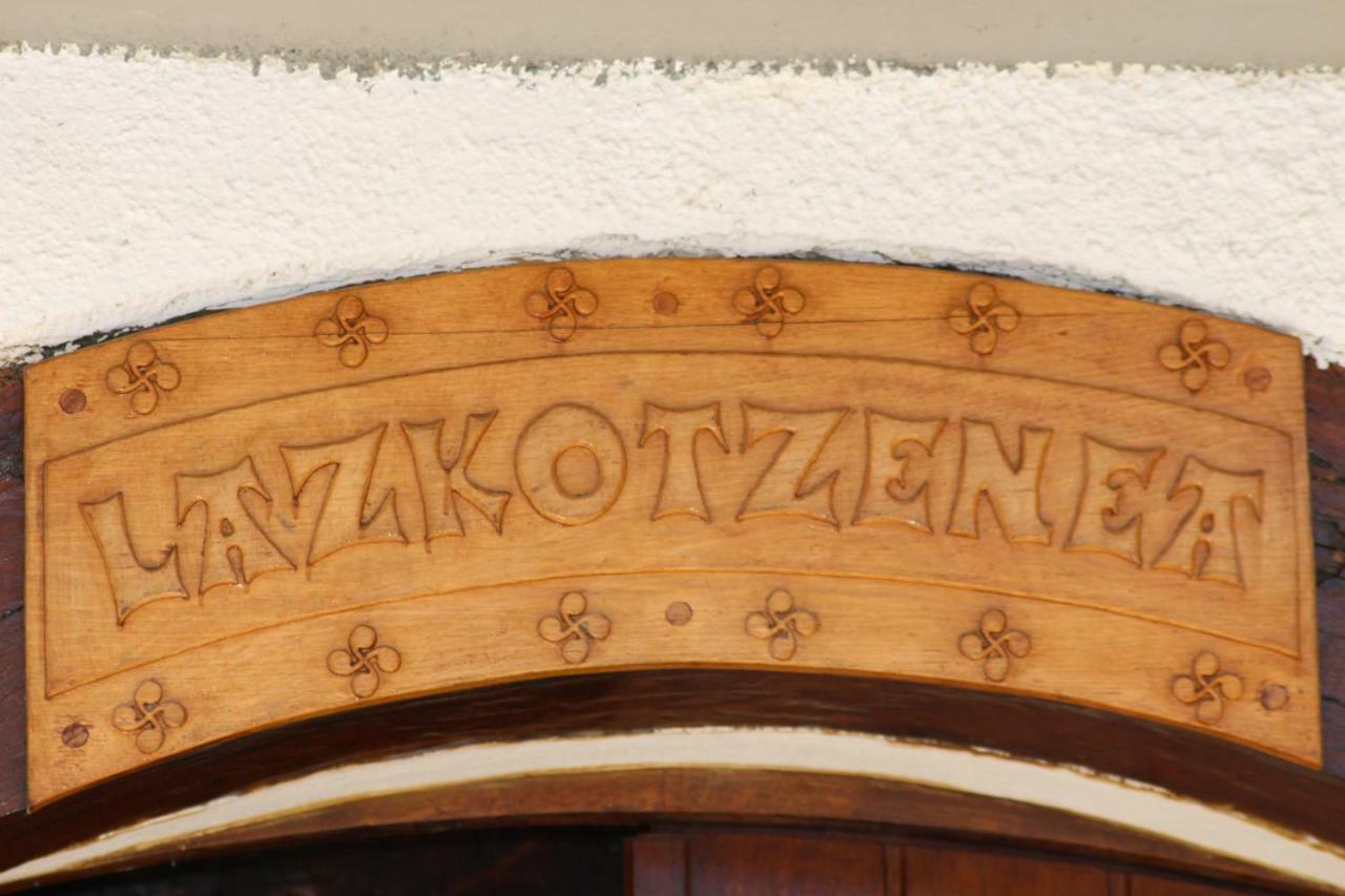 Lazkotzenea Guest House Mezkiriz Exterior photo