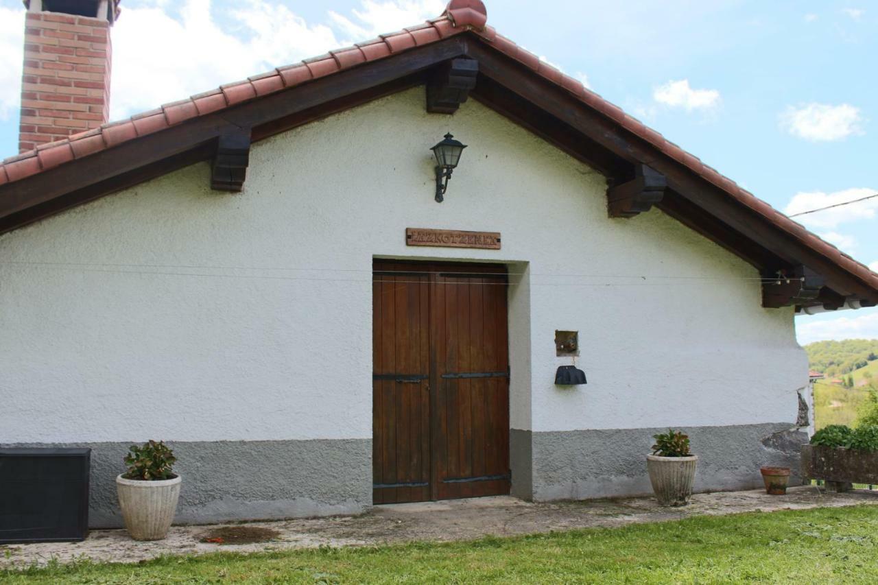 Lazkotzenea Guest House Mezkiriz Exterior photo